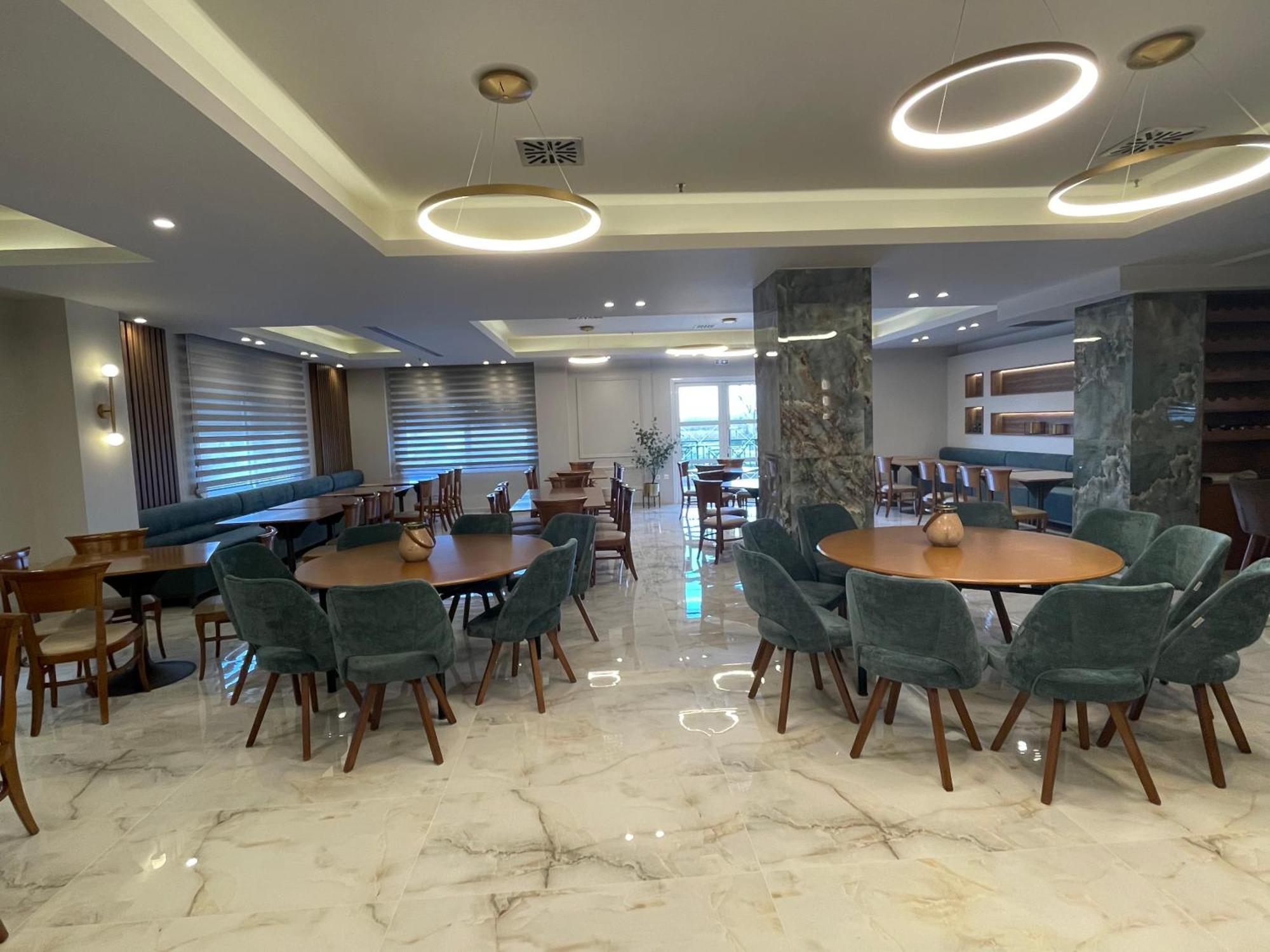 Filippos Hotel Chalkidona Buitenkant foto